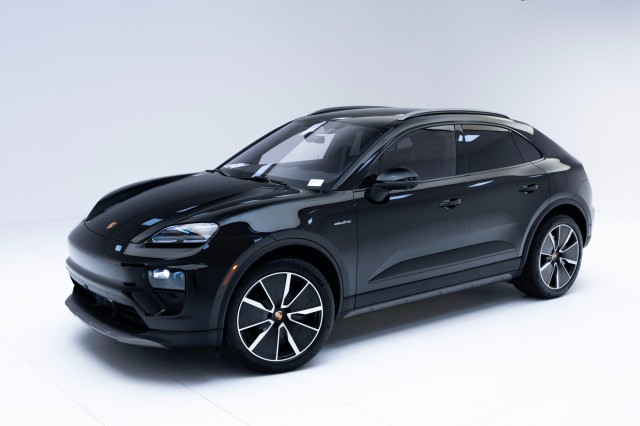 2025  Macan Electric in , 
