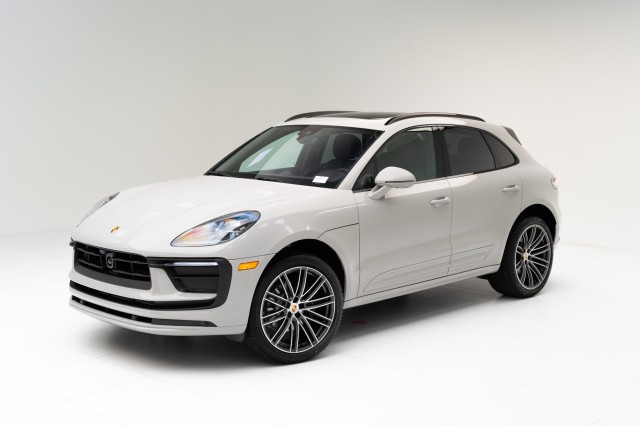 2025  Macan  in , 