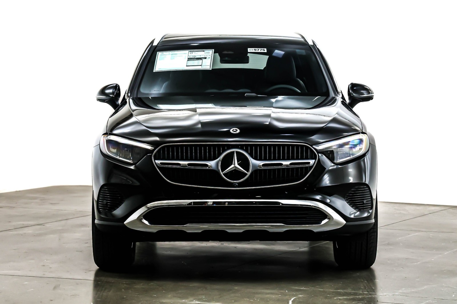 New 2026 Black Mercedes-Benz GLC 300 image 2