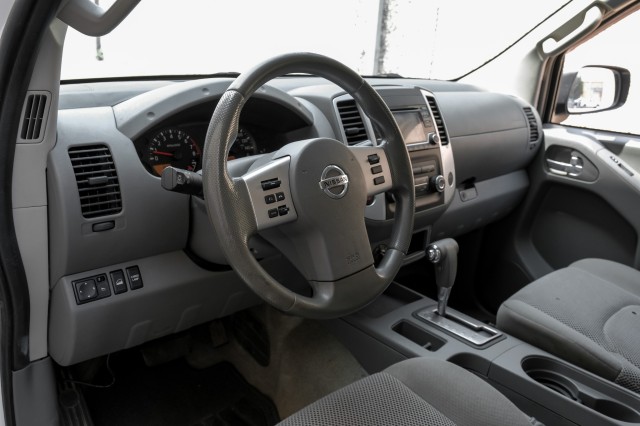 2017 Nissan Frontier SV V6 2