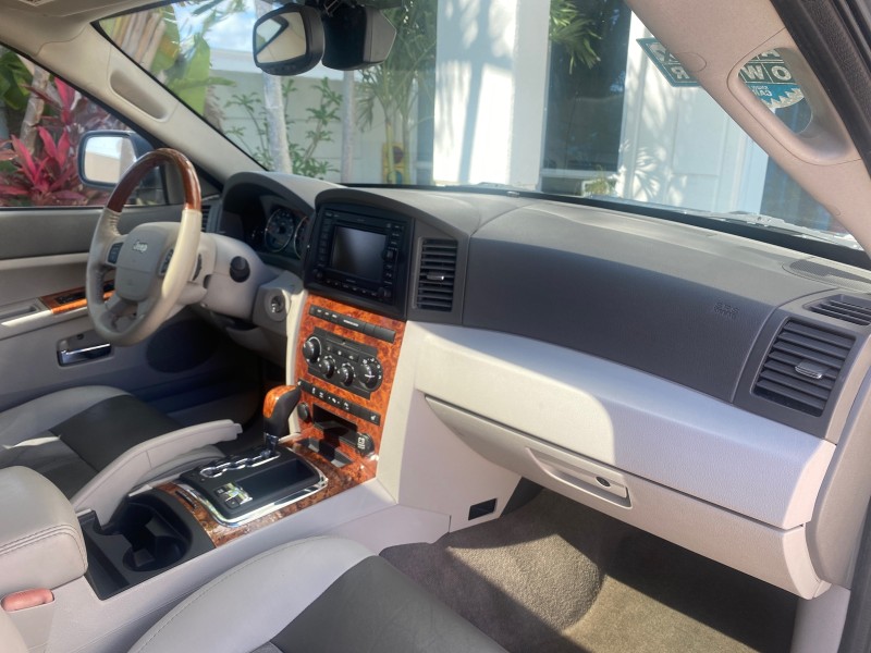 2006 Jeep Grand Cherokee Overland LOW MILES 57,372 1 OWNER 4WD in , 