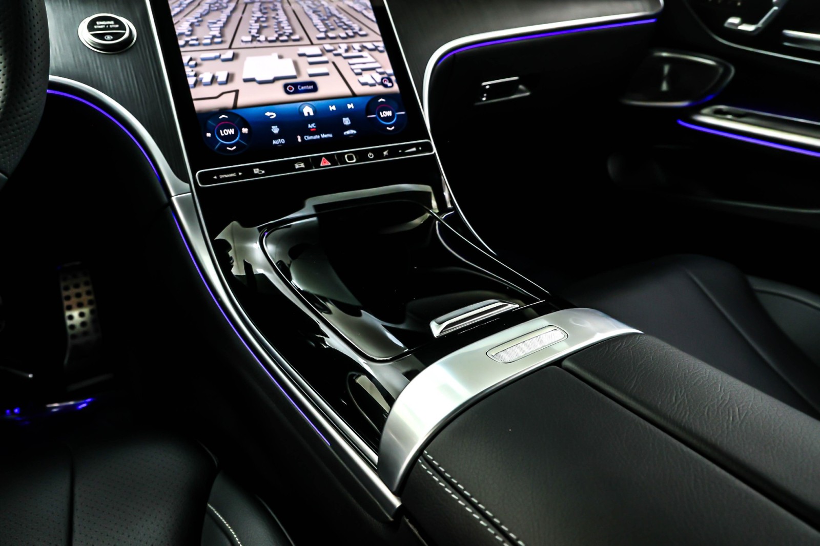 New 2026 Black Mercedes-Benz CLE 300 image 6