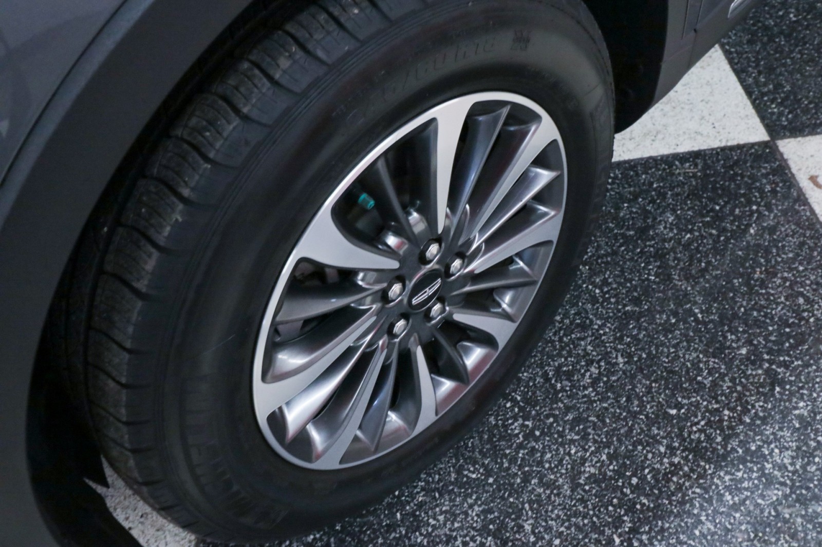 Used Car 2021 Lincoln Nautilus  Standard For Sale Under $30,000 In Austin, Texas