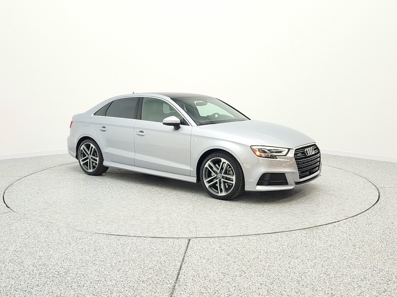 Used 2019 Florett Silver Metallic Audi Premium Plus 45 TFSI quattro image 3