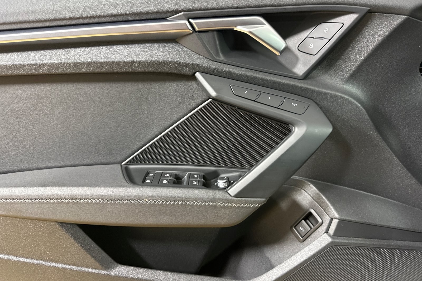 Used 2023 Florett Silver Metallic Audi Premium 40 TFSI image 10
