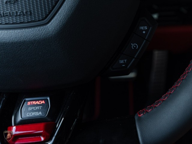 Lamborghini Huracan Tecnica