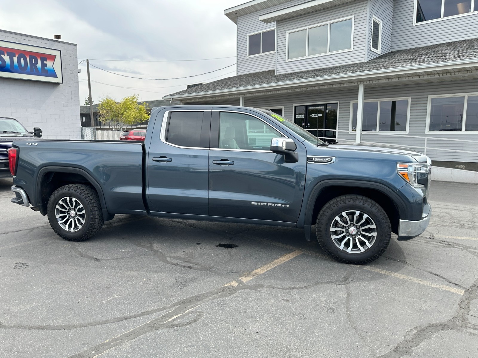 2020 GMC Sierra 1500 SLE 6