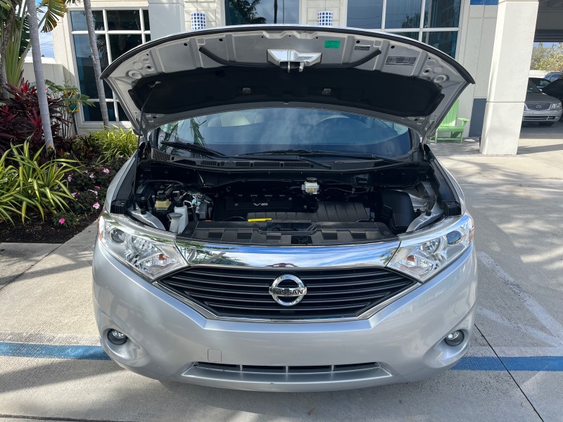 2017 Nissan Quest SV 7 PASS LOW MILES 55,839 in , 