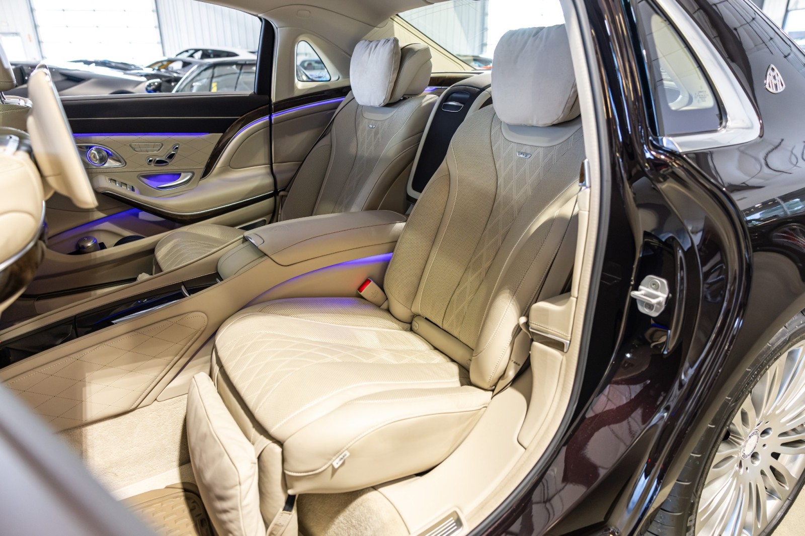 Used Car 2016 Mercedes-benz S-class  Maybach S 600 - One Owner - Ruby Black Paint - Executive Rear Seat Package Plus For Sale Under $70,000 In Boerne, Texas