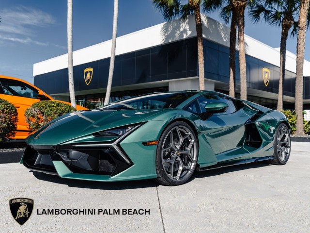 2026 Lamborghini Revuelto 6.5 DCT 4WD's photo