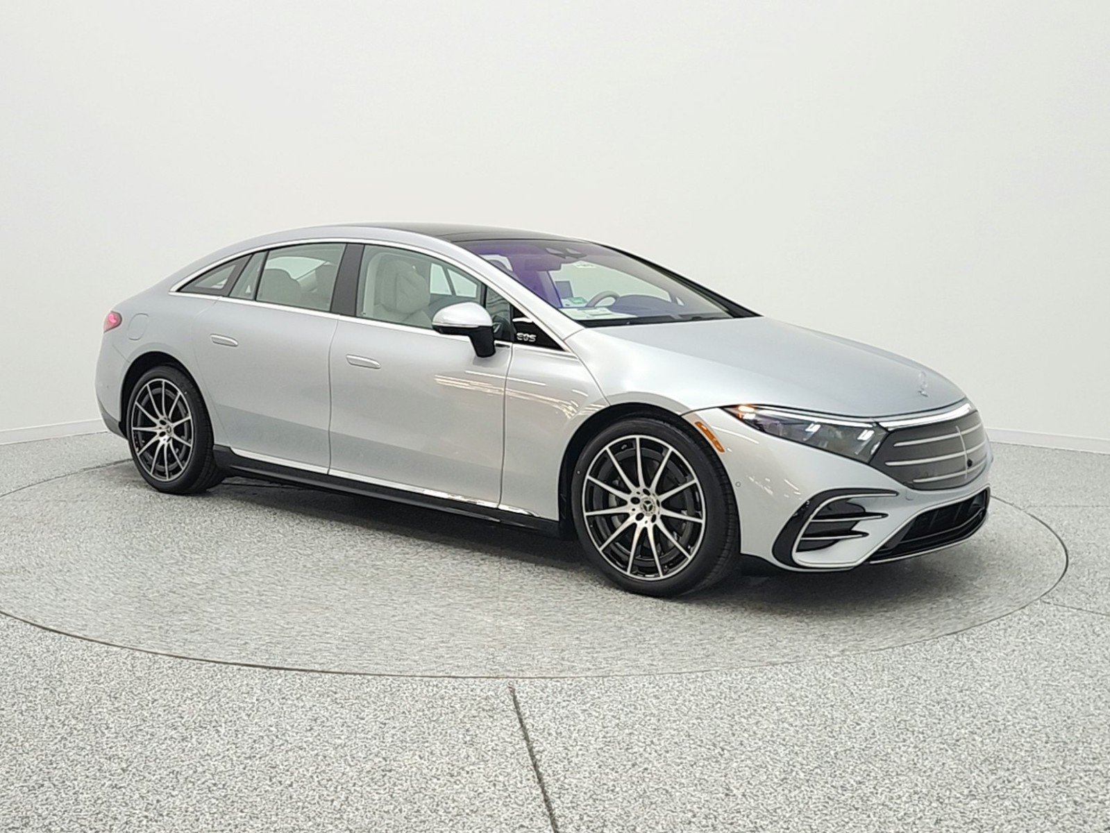 New 2026 Cirrus Silver Metallic Mercedes-Benz EQS 450 image 3