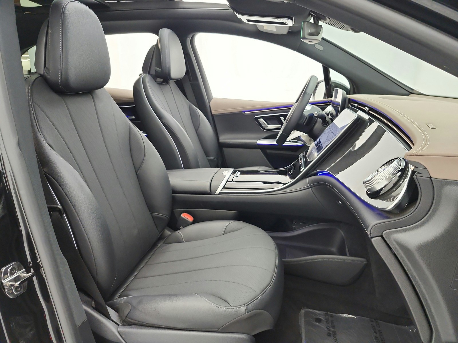 Used 2023 Obsidian Black Metallic Mercedes-Benz EQE 350+ SUV image 25