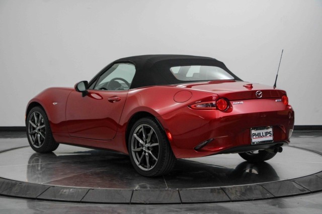 2016 Mazda MX-5 Miata Grand Touring 3