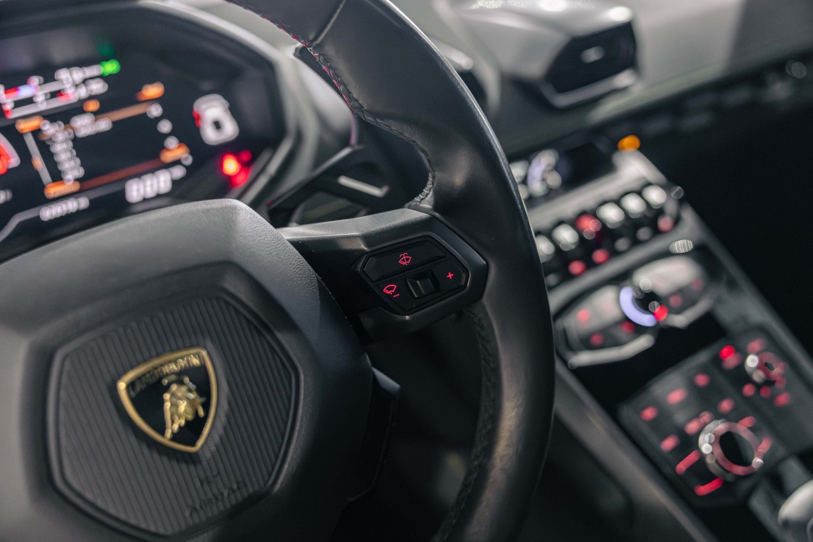 Used Car 2015 Lamborghini Huracan  For Sale Under $220,000 In Boerne, Texas