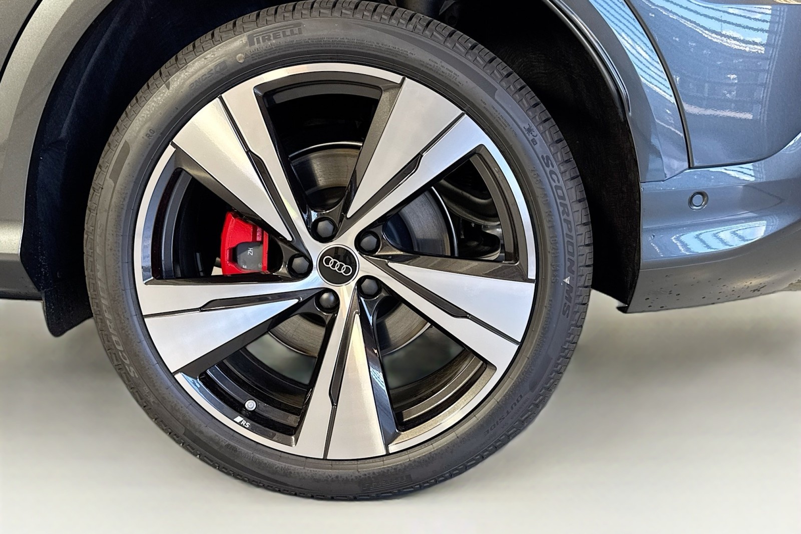 New 2025 Daytona Gray Pearl Effect Audi Premium Plus 3.0 TFSI quattro image 28