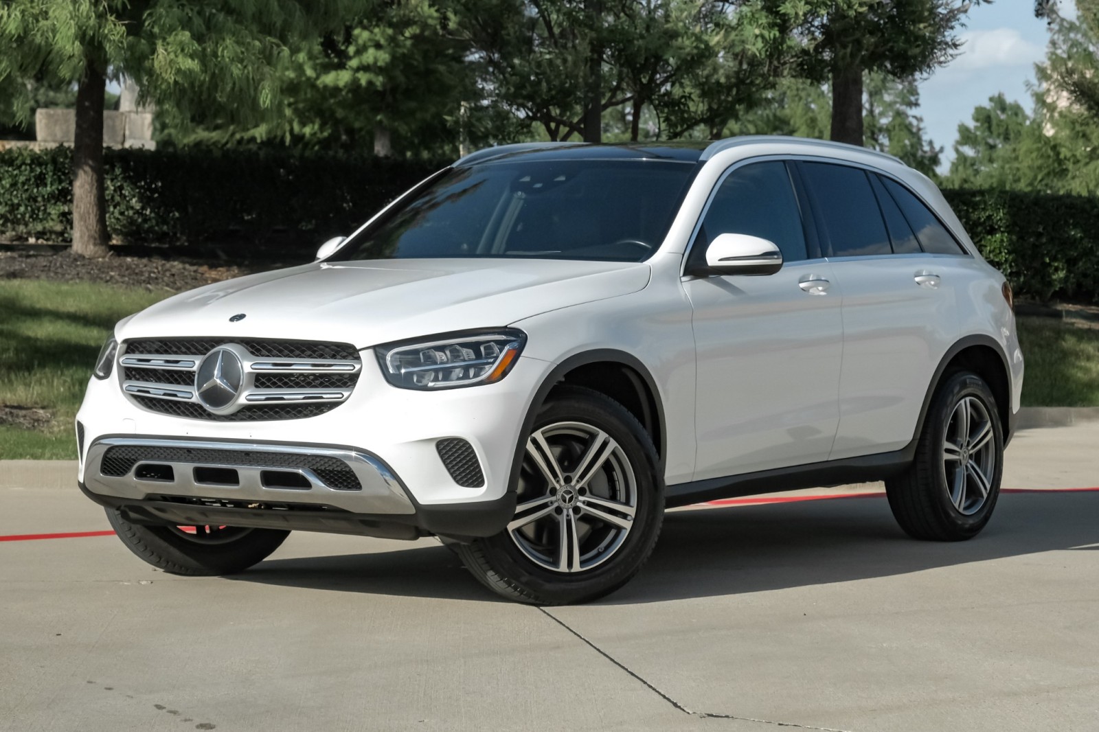 2020 Mercedes-Benz GLC 300 4MATIC MultiMediaPkg PremiumPkg PanoRoof 18Alloys 61