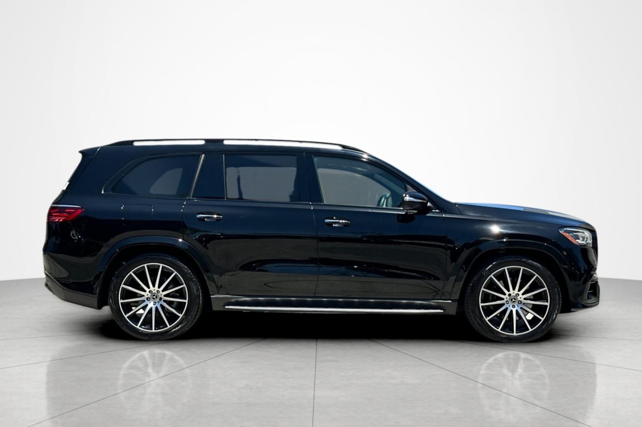 Used 2026 Black Mercedes-Benz GLS 580 image 6