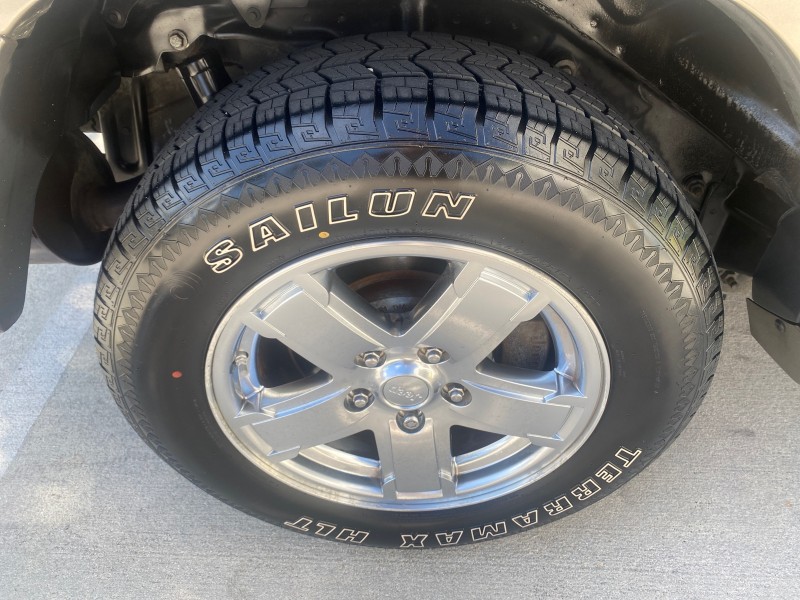 2006 Jeep Grand Cherokee Overland LOW MILES 57,372 1 OWNER 4WD in , 