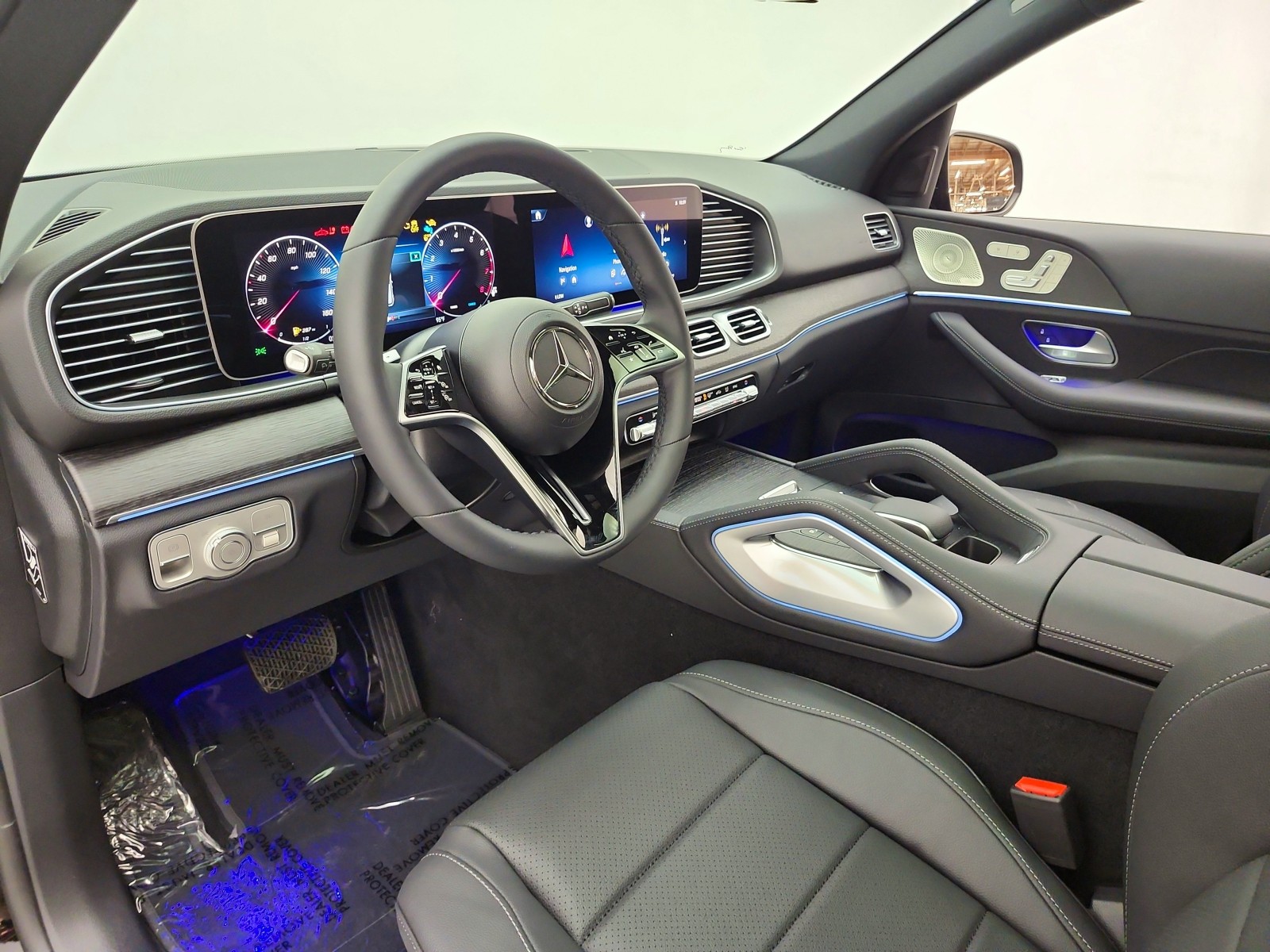 New 2026 Black Mercedes-Benz GLE 450 4MATIC® SUV image 10