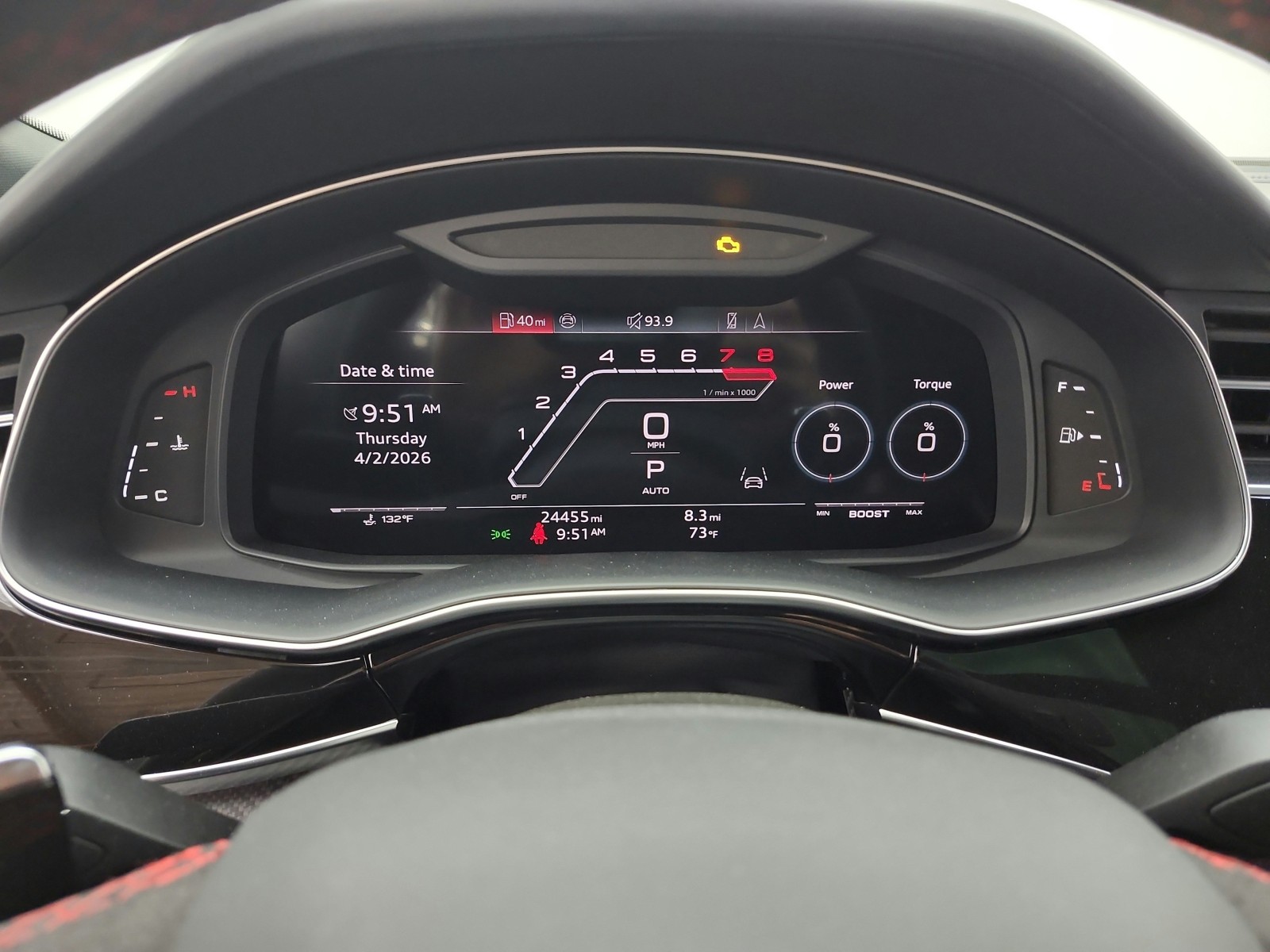 Used 2024 Glacier White Metallic Audi 4.0 TFSI quattro image 9