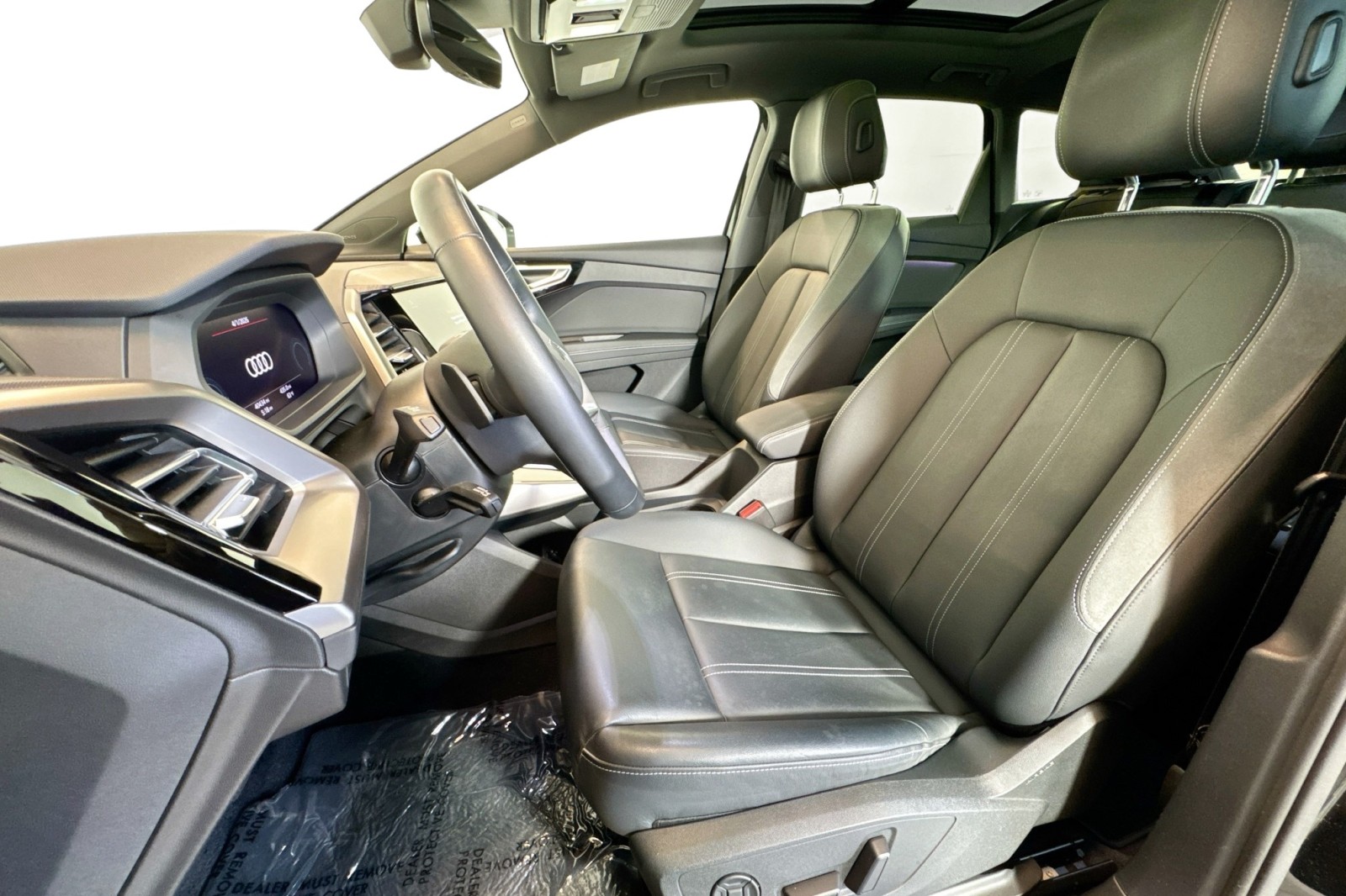 Used 2023 MYTHOS BLACK Audi Premium Plus image 18