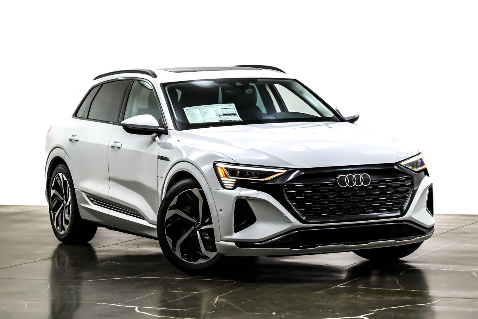 Roof & A-Pillar Kit | AUDI Q8 E-TRON SUV 2024 Roof & A-Pillar Kit | AUDI Q8 E-TRON SUV 2024