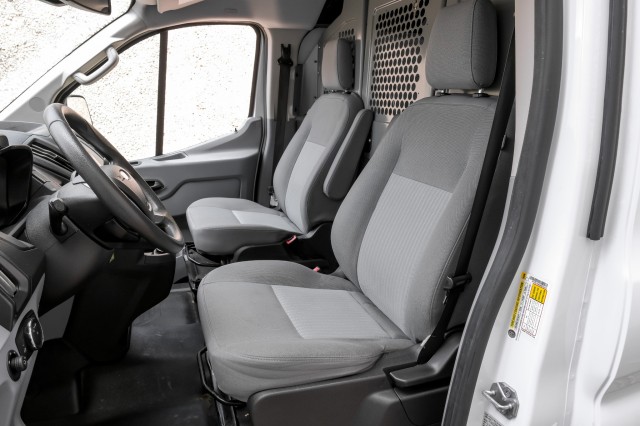 2019 Ford Transit Van  3