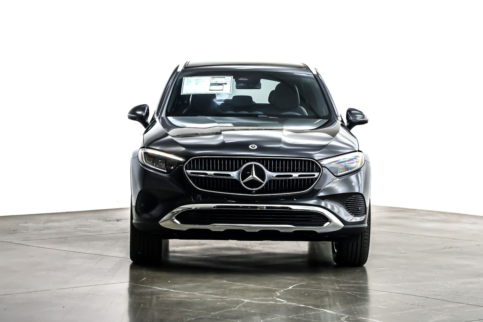 New 2026 Graphite Grey Metallic Mercedes-Benz GLC 300 image 2