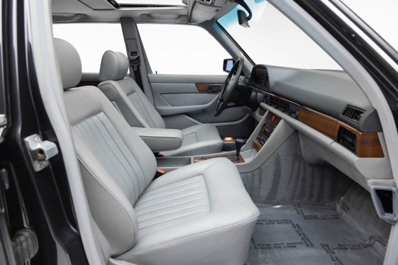 1986 Mercedes-Benz 420-Class 420 SEL in , 