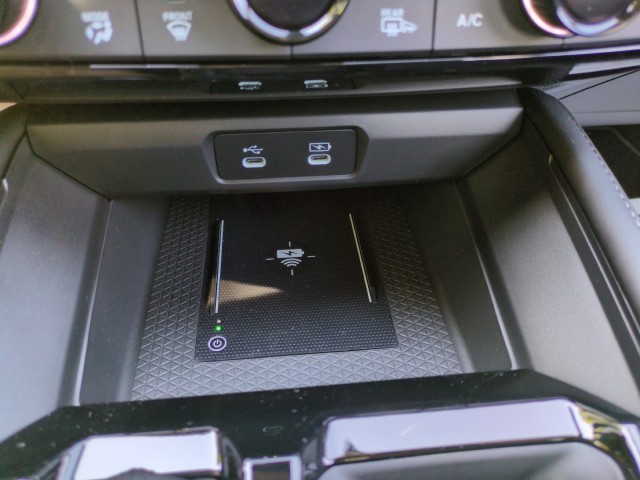 HondaAccord Hybrid28
