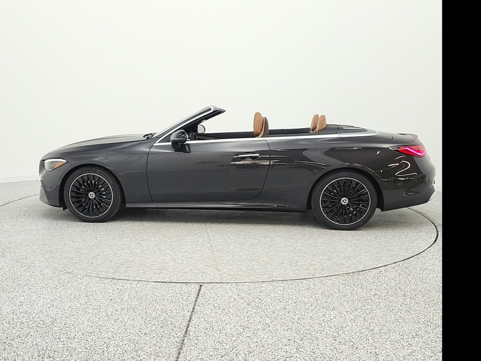 New 2026 Graphite Grey Metallic Mercedes-Benz CLE 300 image 8