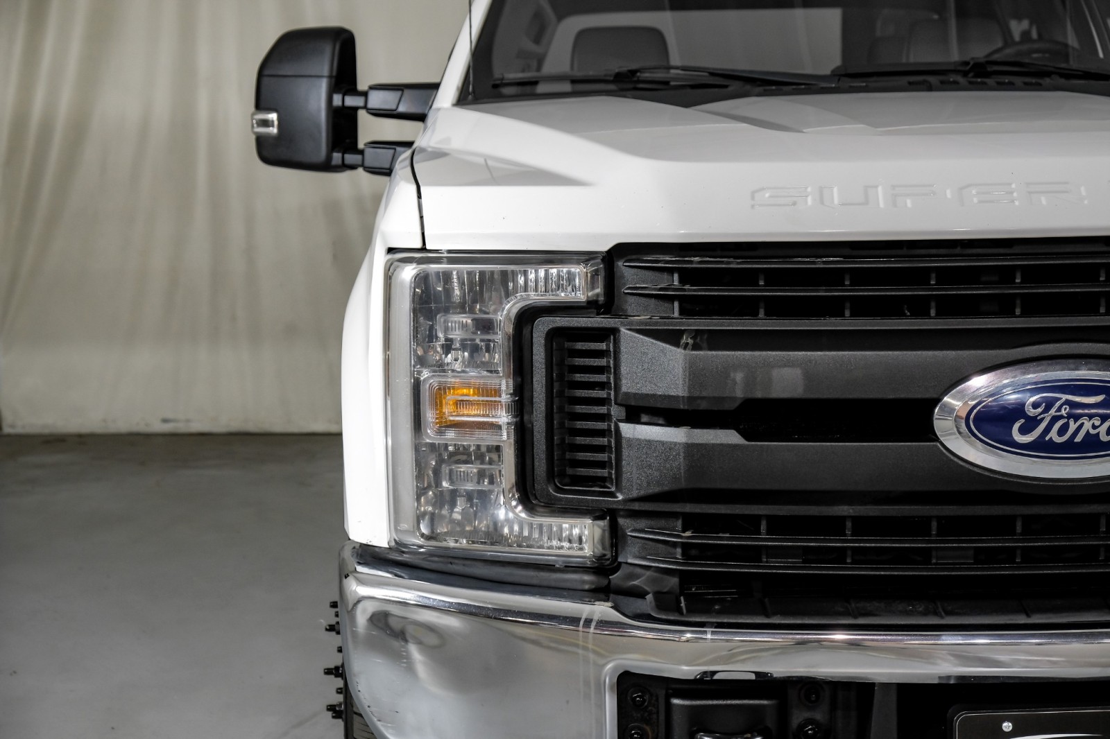 2019 Ford F-350 XL 34