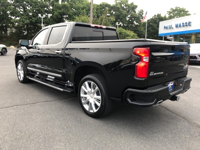 2023 Chevrolet Silverado 1500 High Country 5