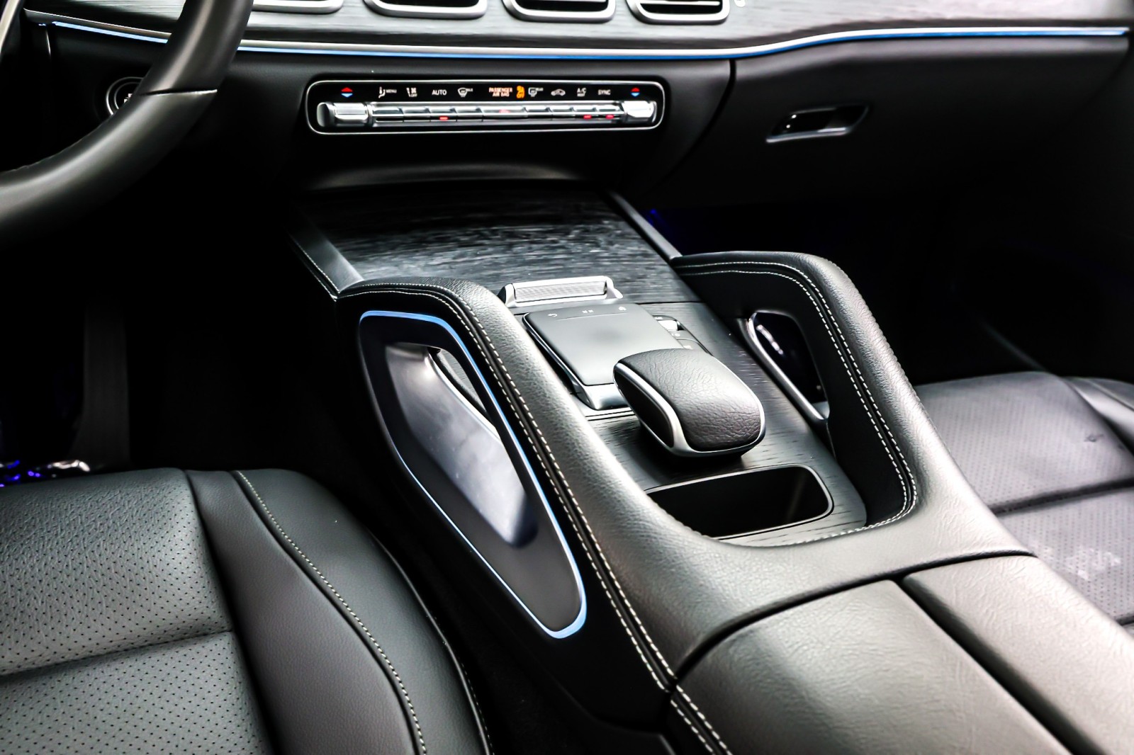 Certified Used 2024 Selenite Grey Metallic Mercedes-Benz GLE 350 4MATIC® SUV image 8