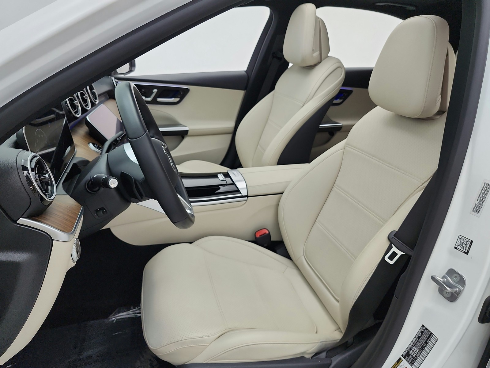 Certified Used 2024 Polar White Mercedes-Benz C 300 image 10