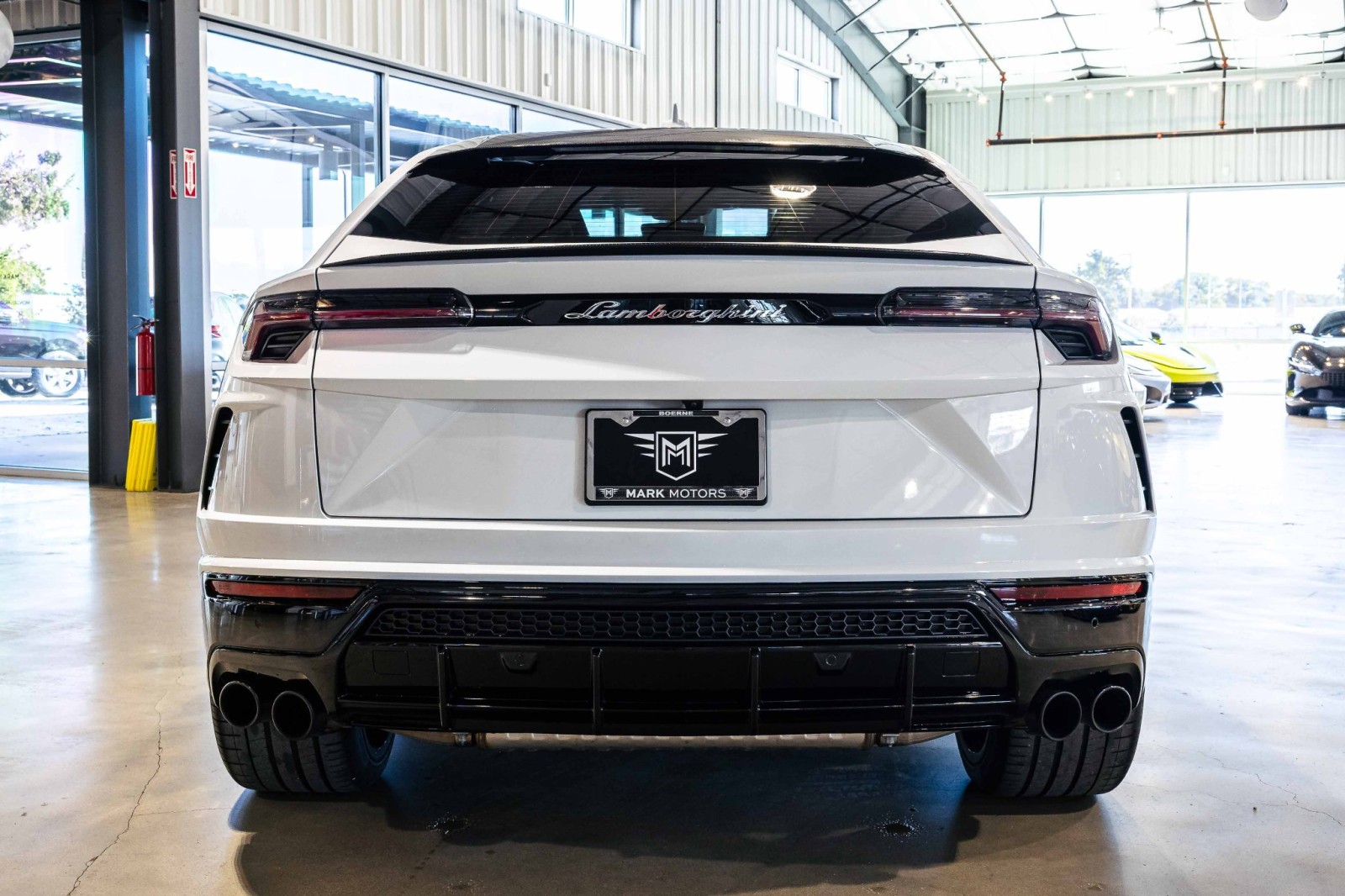 Used Car 2022 Lamborghini Urus  For Sale Under $230,000 In Boerne, Texas