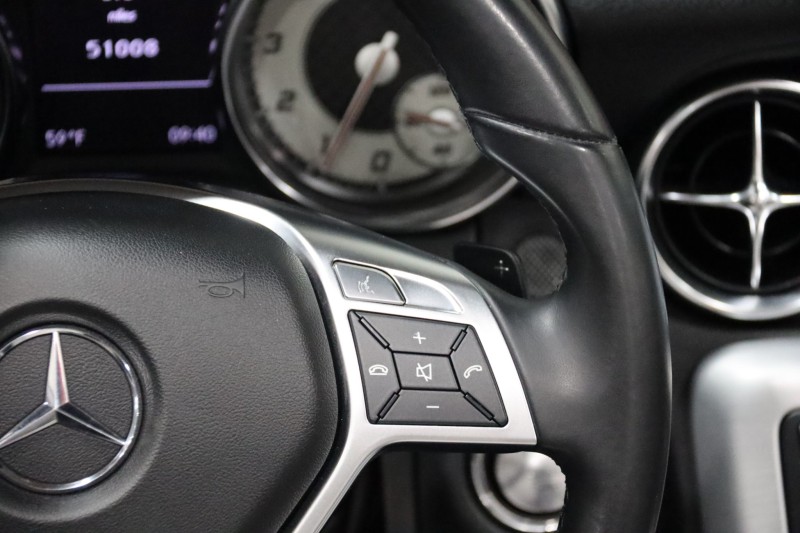 2013 Mercedes-Benz SLK 250 AMG Sport 2dr Roadster in ,