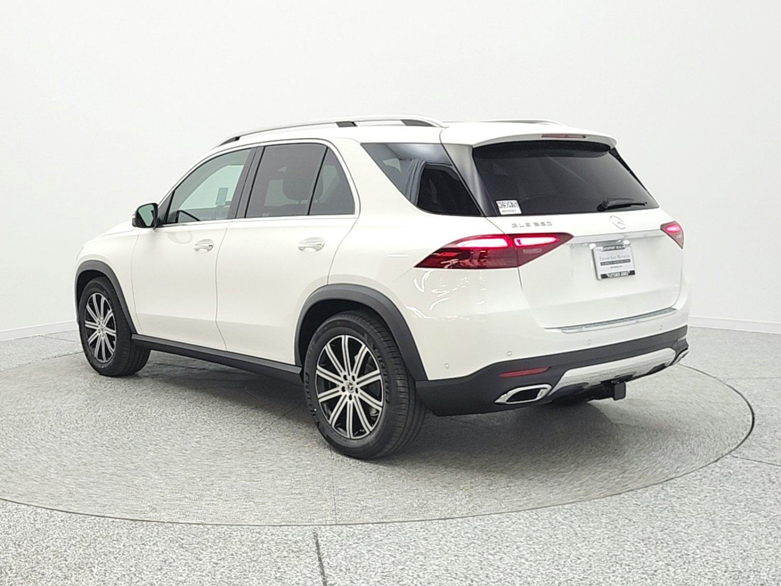 New 2026 Polar White Mercedes-Benz GLE 350 image 7