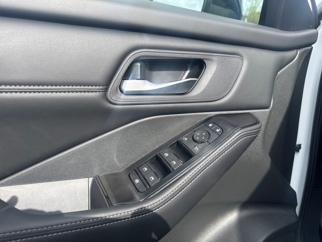 NissanRogue13