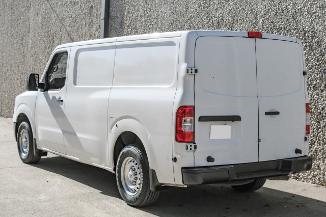 2020 Nissan NV Cargo S 11