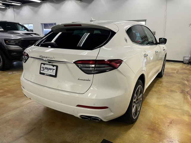 2023 Maserati Levante GT 4