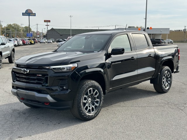 2024 Chevrolet Colorado 4WD Z71 7