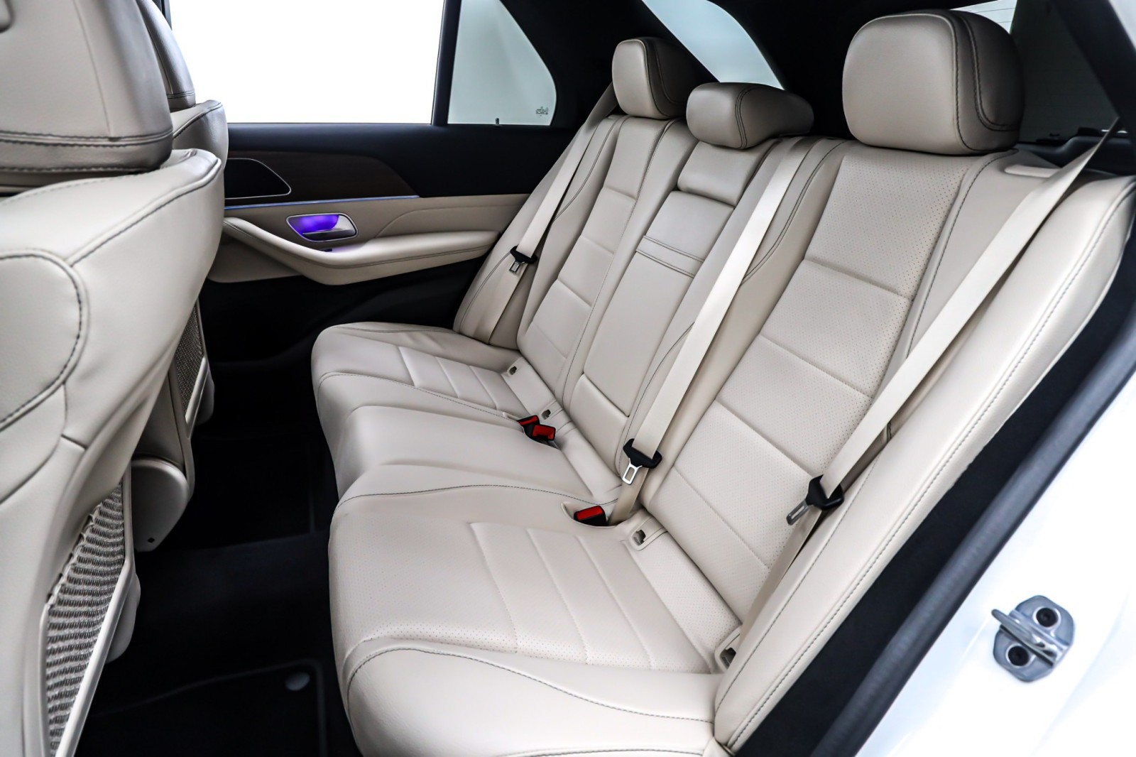 New 2026 Polar White Mercedes-Benz GLE 350 SUV image 8