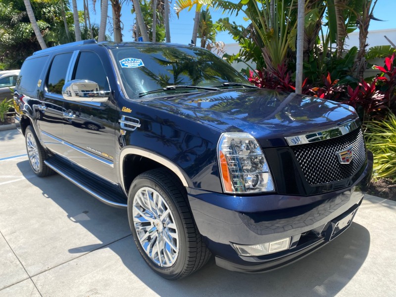 2007 Cadillac Escalade ESV SUNROOF AWD LOW MILES 47,118 in , 