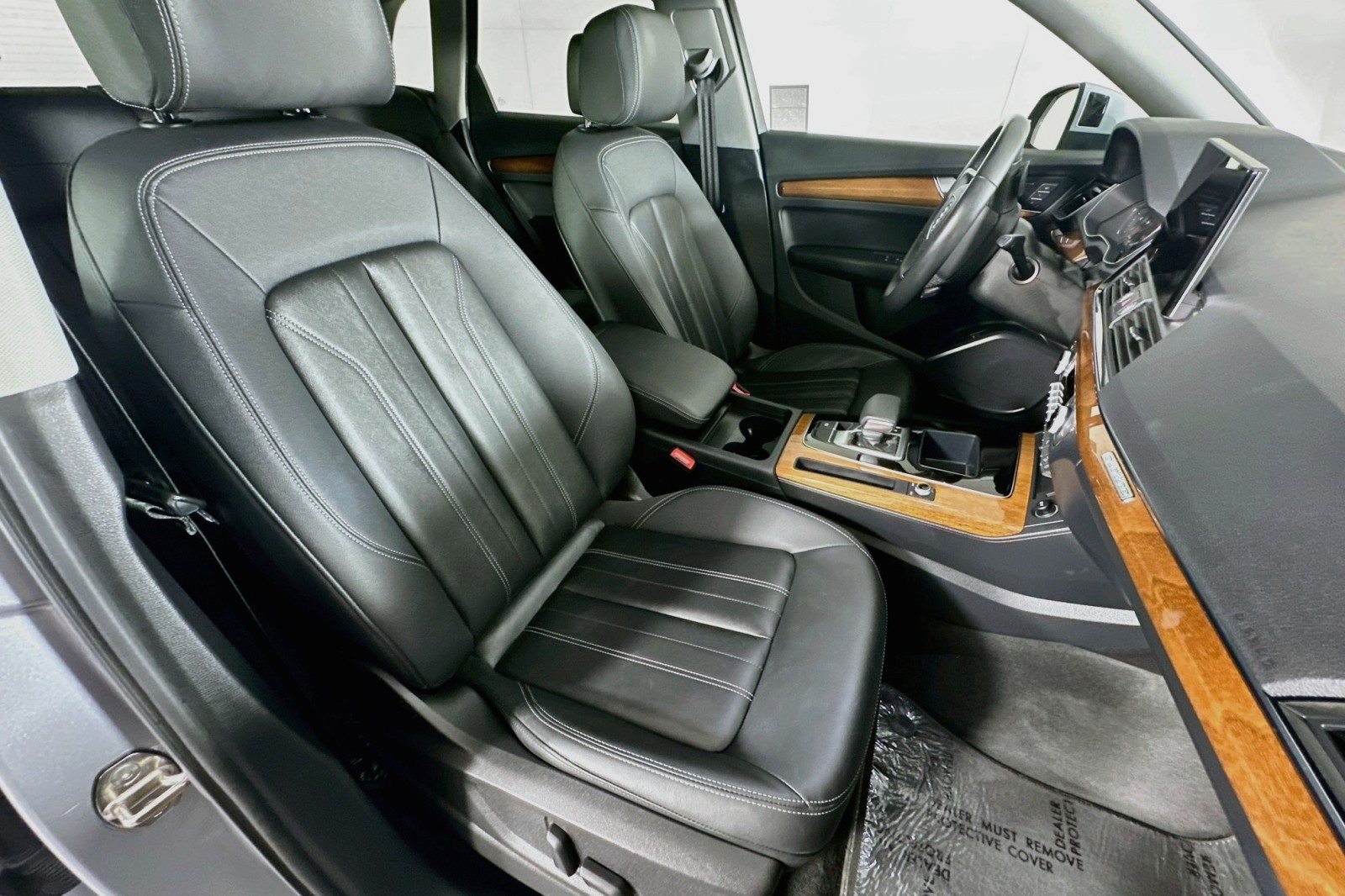 Used 2023 Florett Silver Metallic Audi Premium image 8