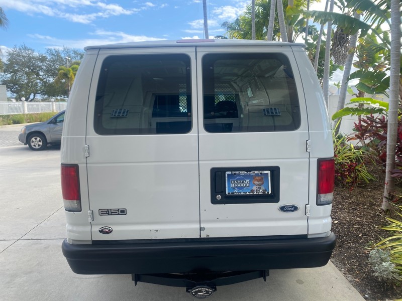 2000 Ford Econoline Cargo Van LOW MILES 68,046 in , 