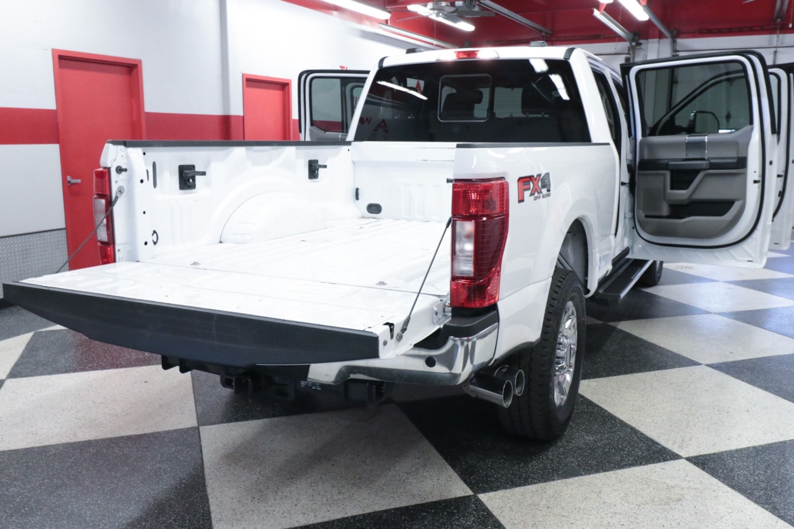 Used Car 2022 Ford Super Duty F-250 Srw  Xlt For Sale Under $50,000 In Austin, Texas