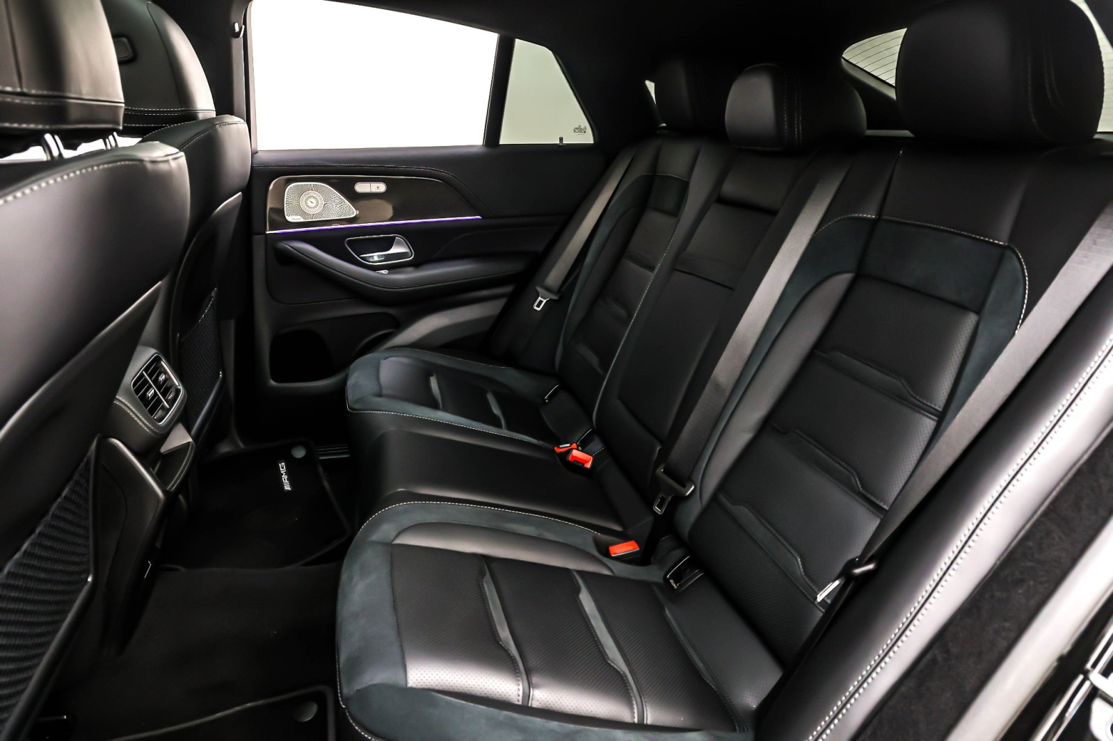 New 2026 Obsidian Black Metallic Mercedes-Benz AMG® GLE 53 image 8