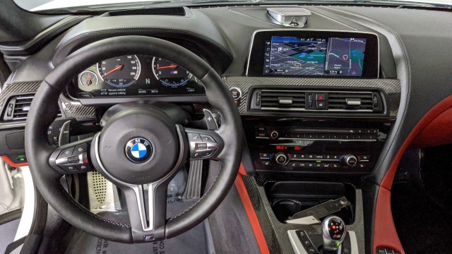 2017 BMW M6  24
