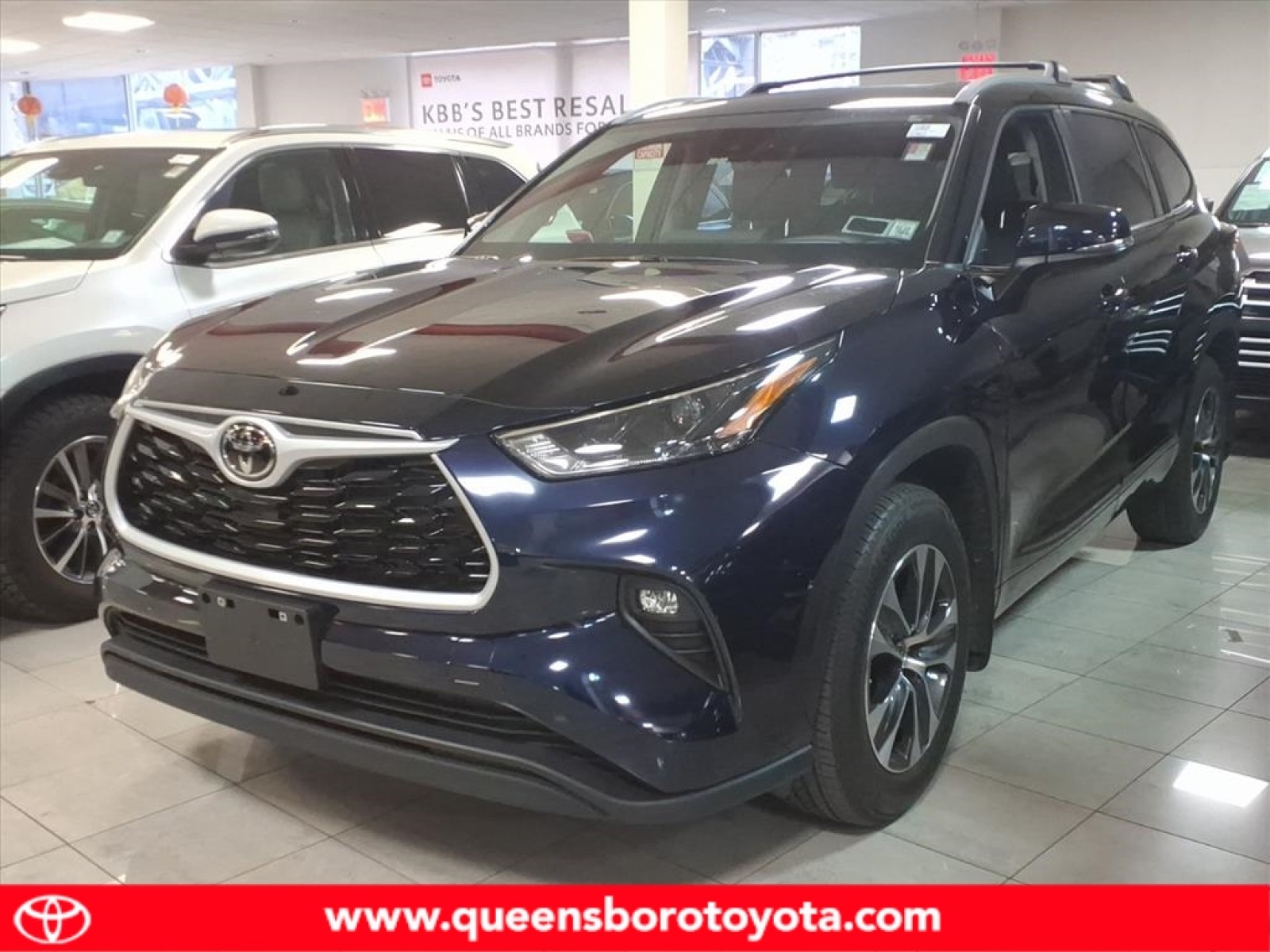 2023 Toyota Highlander XLE's photo